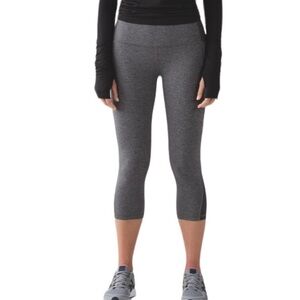 Lululemon Free Runner Crop Leggings